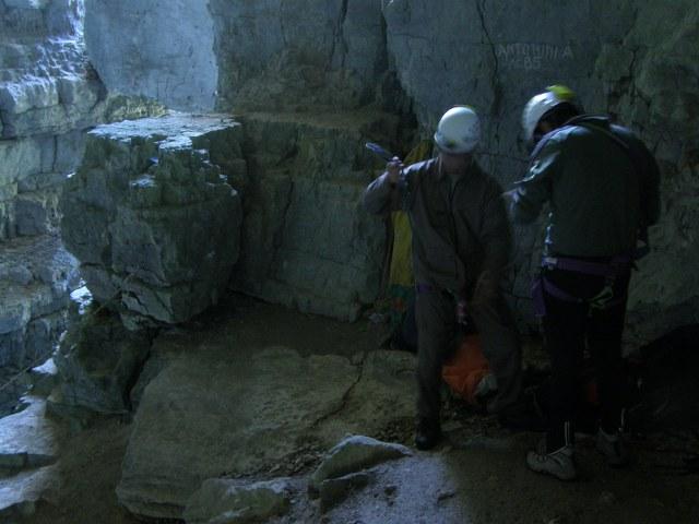GrottaDelPopolo9.JPG